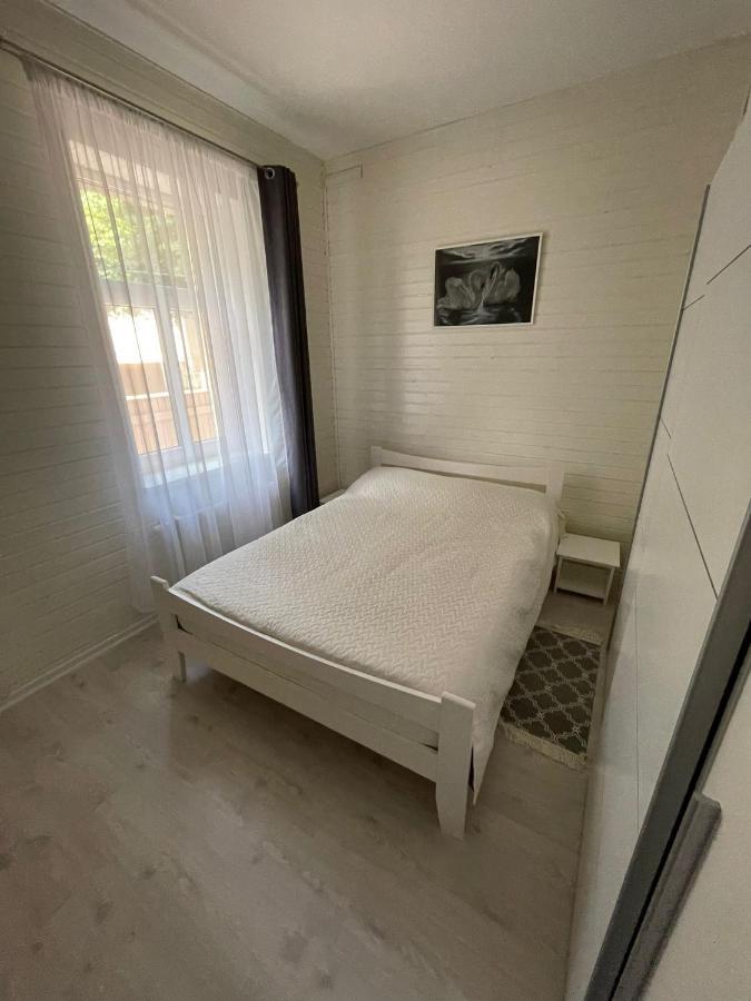 Apartamenti Starp Krastiem Liepaja Exterior photo